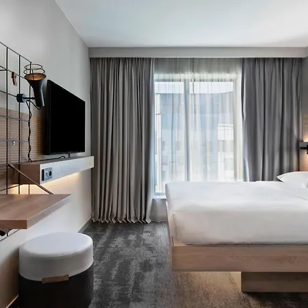 Hotell Moxy 3*