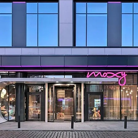 Hotel Moxy